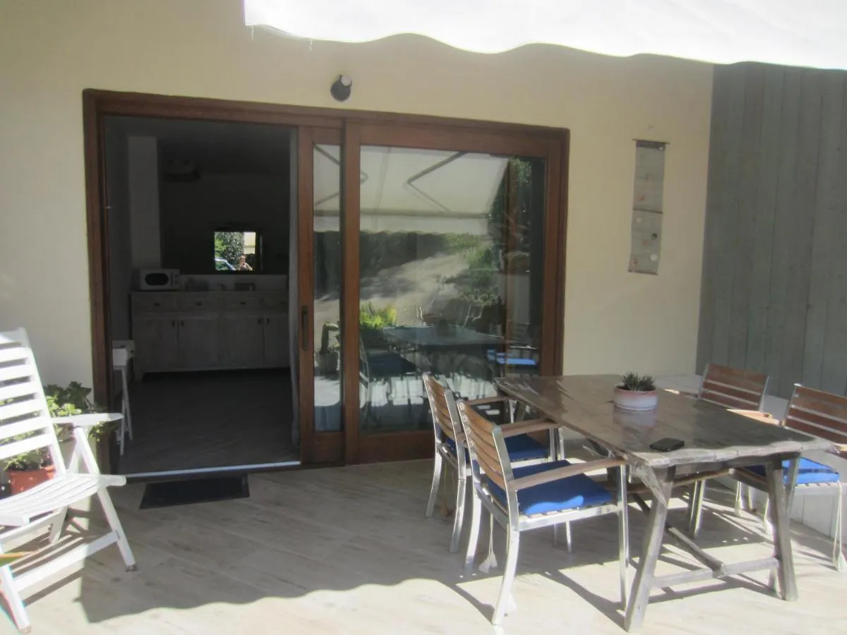 Appartamento Monolocale San Pantaleo 0*,  Italia